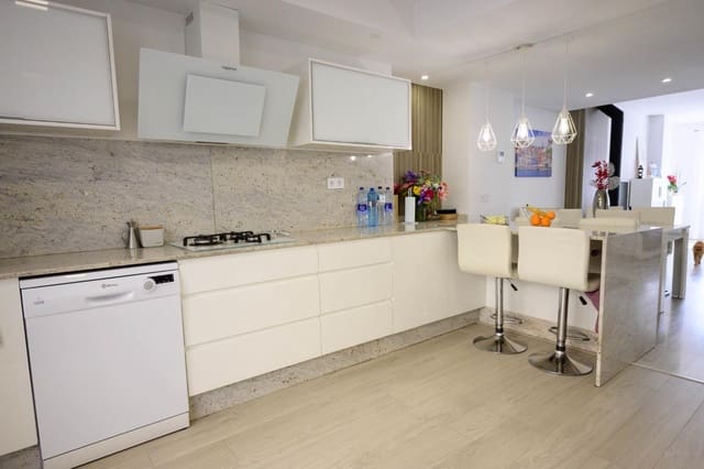 4 soverom Leilighet til salgs i Los Alcázares - € 235 000 (Ref: 9502574)