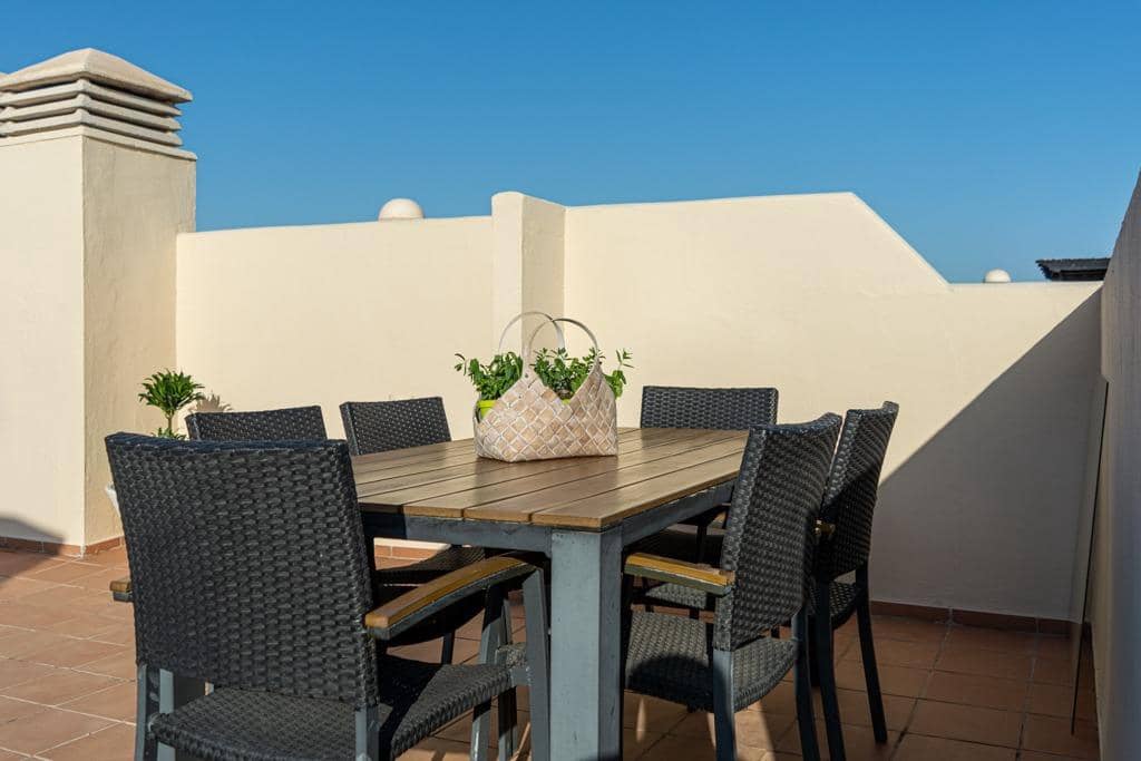 2 makuuhuone Kattohuoneisto myytävänä paikassa Roda - 219 999 € (Ref: 9666737)