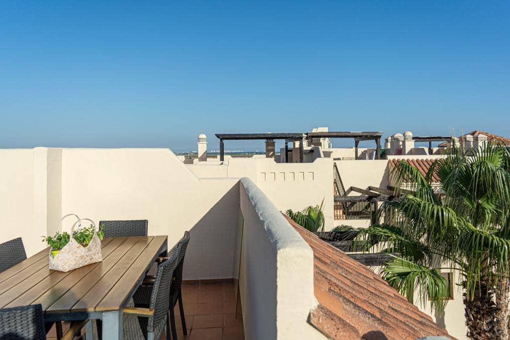 2 makuuhuone Kattohuoneisto myytävänä paikassa Roda - 219 999 € (Ref: 9666737)