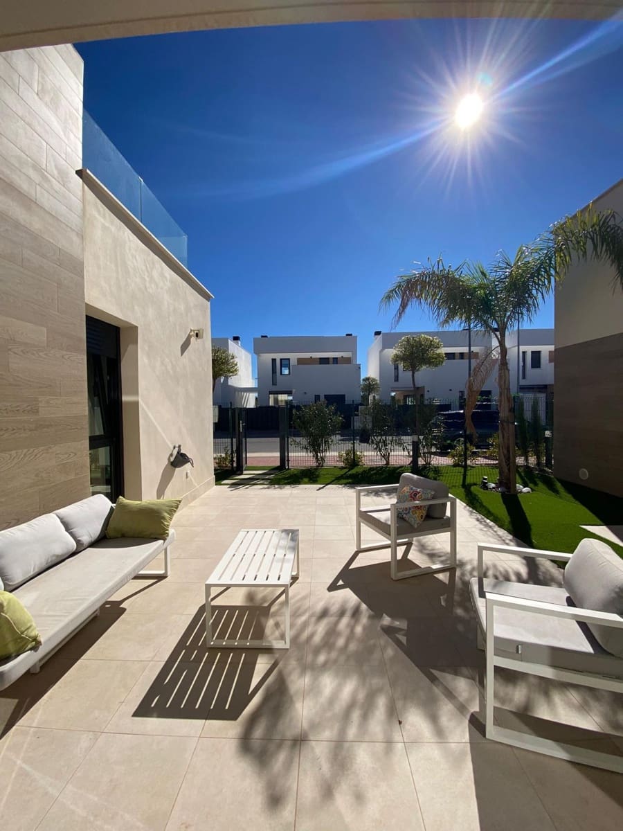 Chalet de 3 habitaciones en Torre-Pacheco en venta con garaje - 460.000 € (Ref: 9726781)