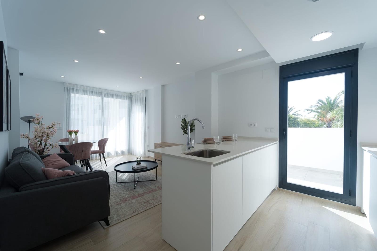 2 soverom Leilighet til salgs i Los Alcazares - € 399 000 (Ref: 9831671)