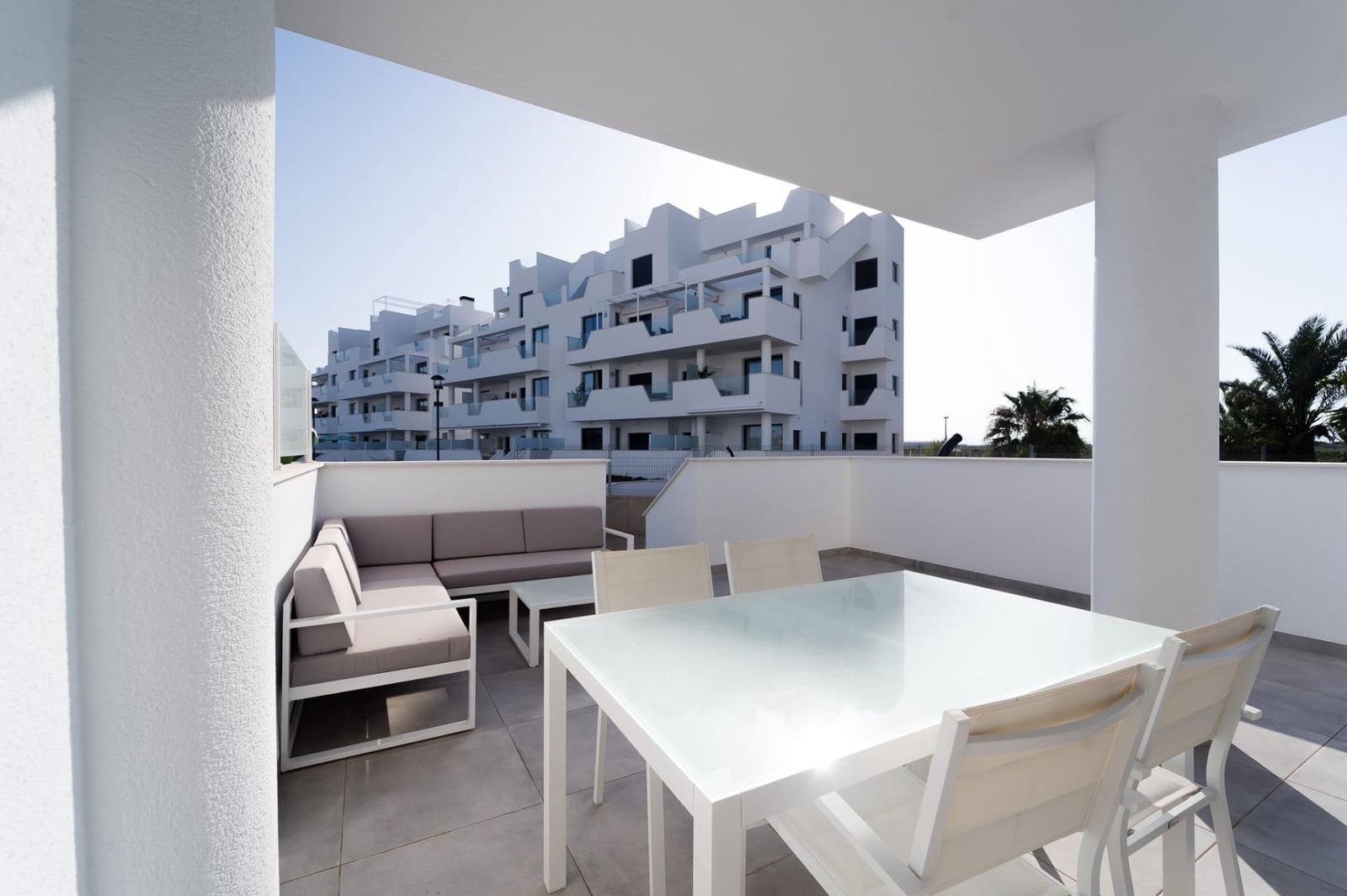 2 soverom Leilighet til salgs i Los Alcazares - € 399 000 (Ref: 9831671)
