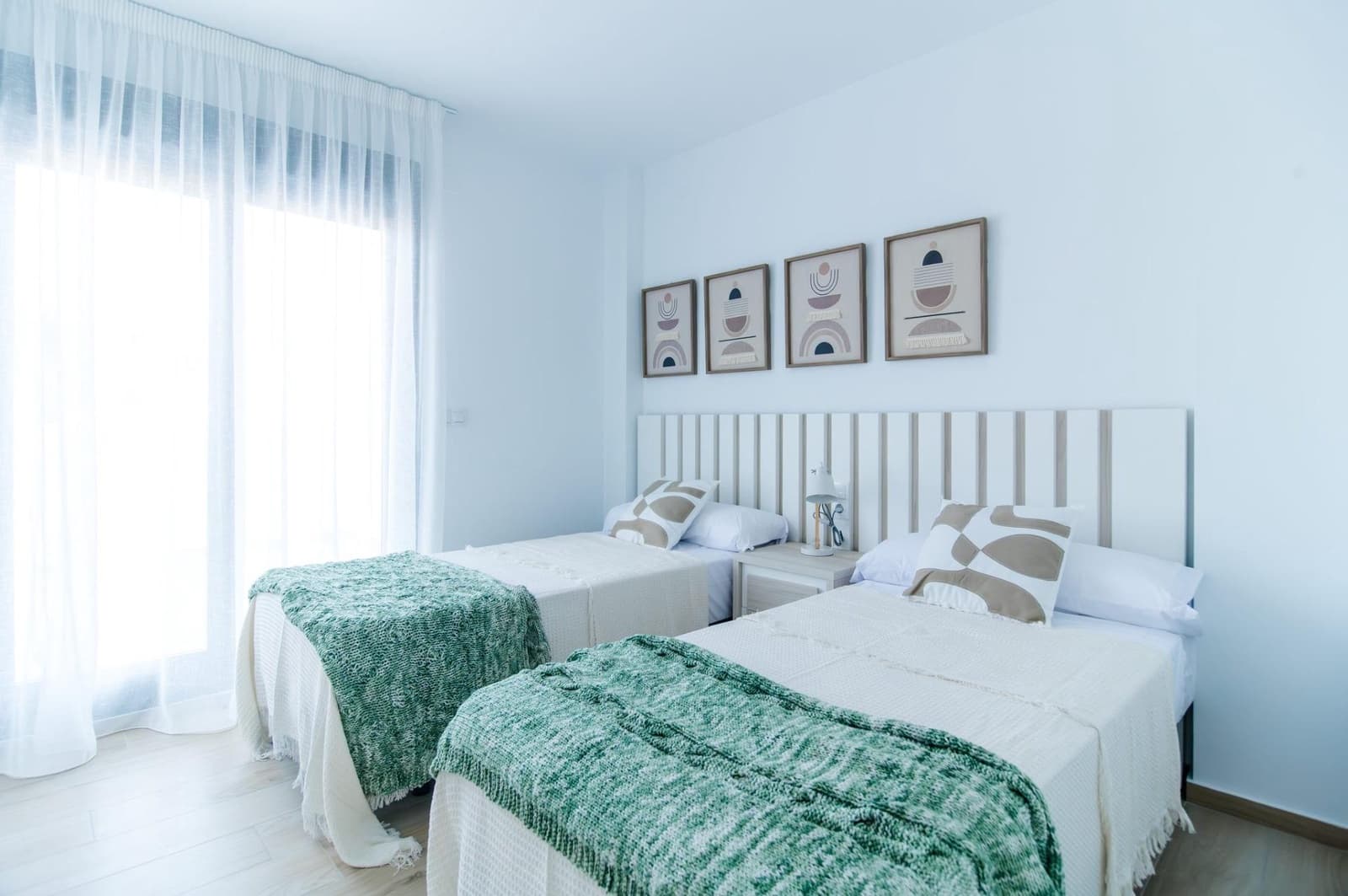 2 soverom Leilighet til salgs i Los Alcazares - € 399 000 (Ref: 9831671)
