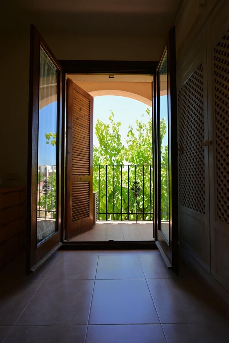 4 bedroom Villa for sale in Los Narejos with garage - € 360,000 (Ref: 9857654)
