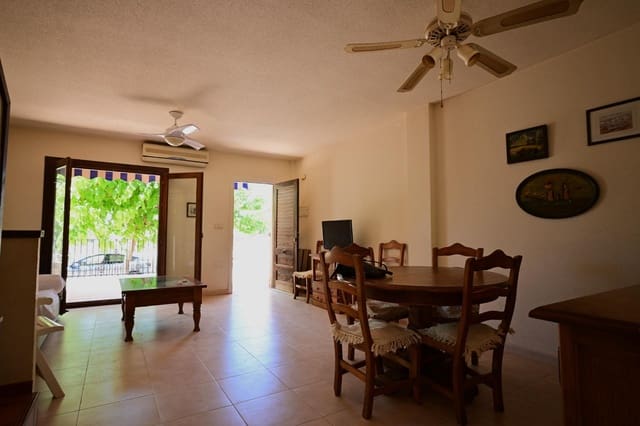 4 Zimmer Villa zu verkaufen in Los Narejos, Los Alcázares mit Garage - 360.000 € (Ref: 9857654)