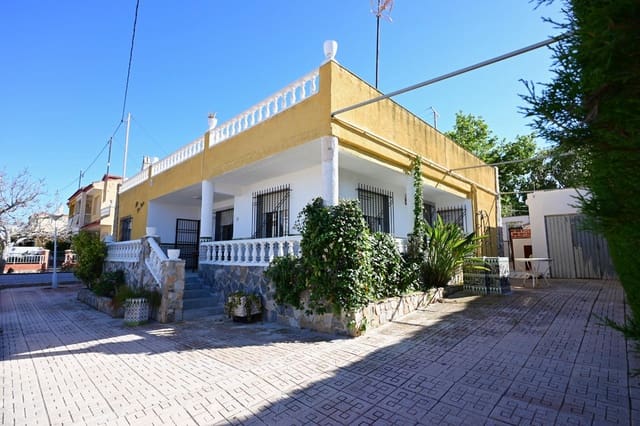 Chalet de 4 habitaciones en Los Urrutias, Cartagena en venta con garaje - 245.000 € (Ref: 9857655)