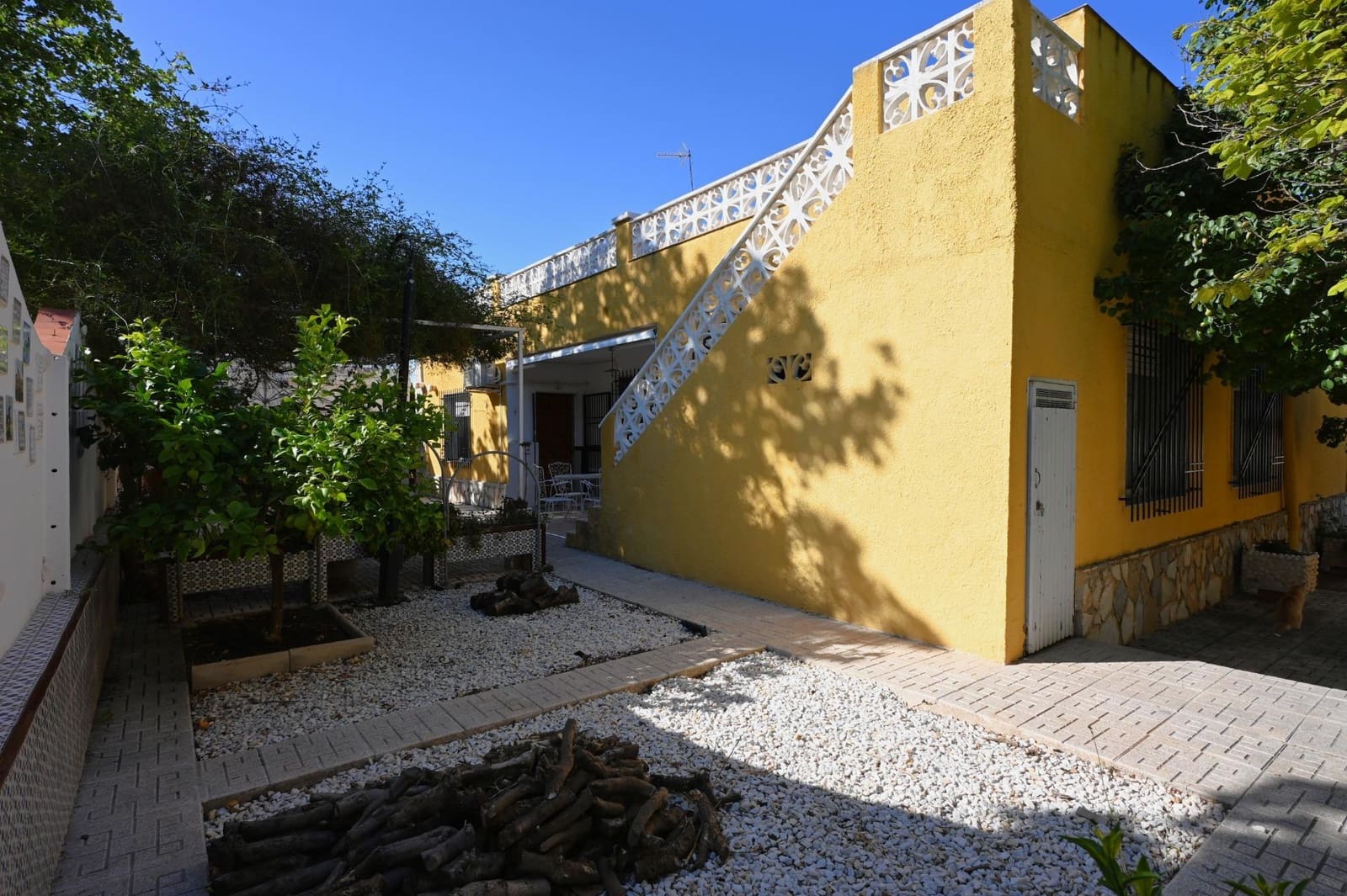 4 soveværelse Villa til salg i Los Urrutias med garage - € 245.000 (Ref: 9857655)