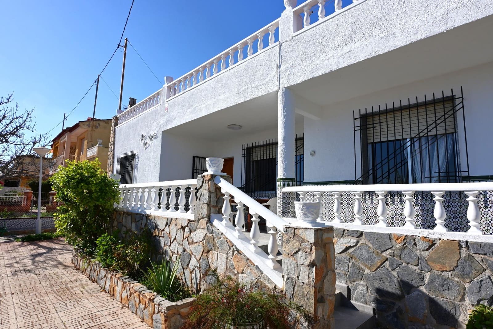 4 soveværelse Villa til salg i Los Urrutias med garage - € 250.000 (Ref: 9857655)