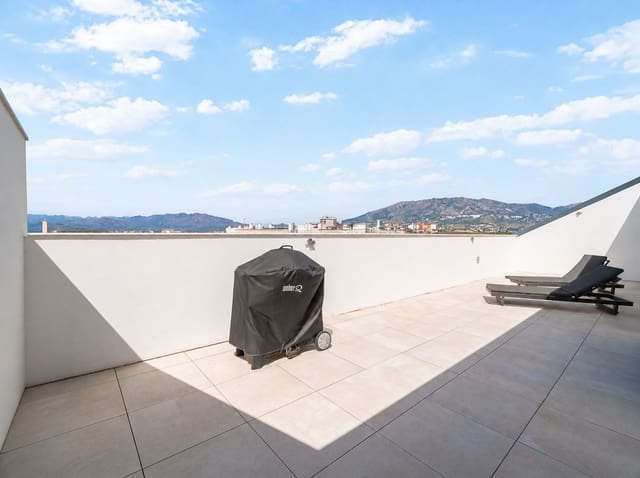 3 camera da letto Attico in vendita in Fuengirola con piscina garage - 1.599.000 € (Rif: 10040318)