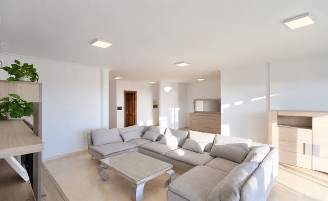 3 soverom Villa til leie i Adeje med svømmebasseng garasje - € 4 300 (Ref: 10054626)