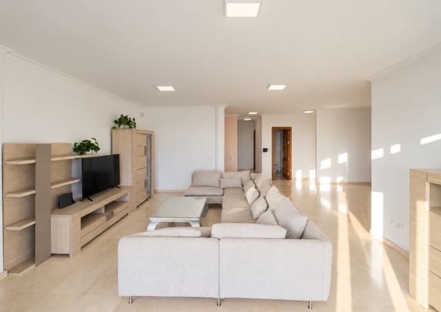 3 soverom Villa til leie i Adeje med svømmebasseng garasje - € 4 300 (Ref: 10054626)
