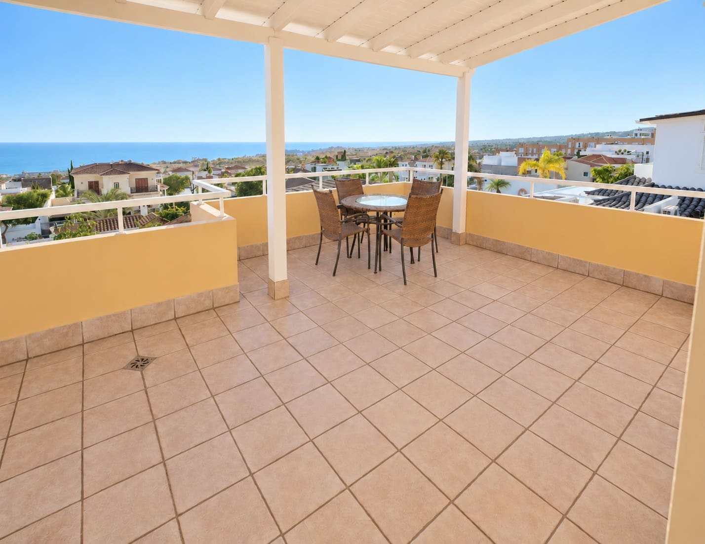 3 soverom Villa til leie i Adeje med svømmebasseng garasje - € 4 300 (Ref: 10054626)