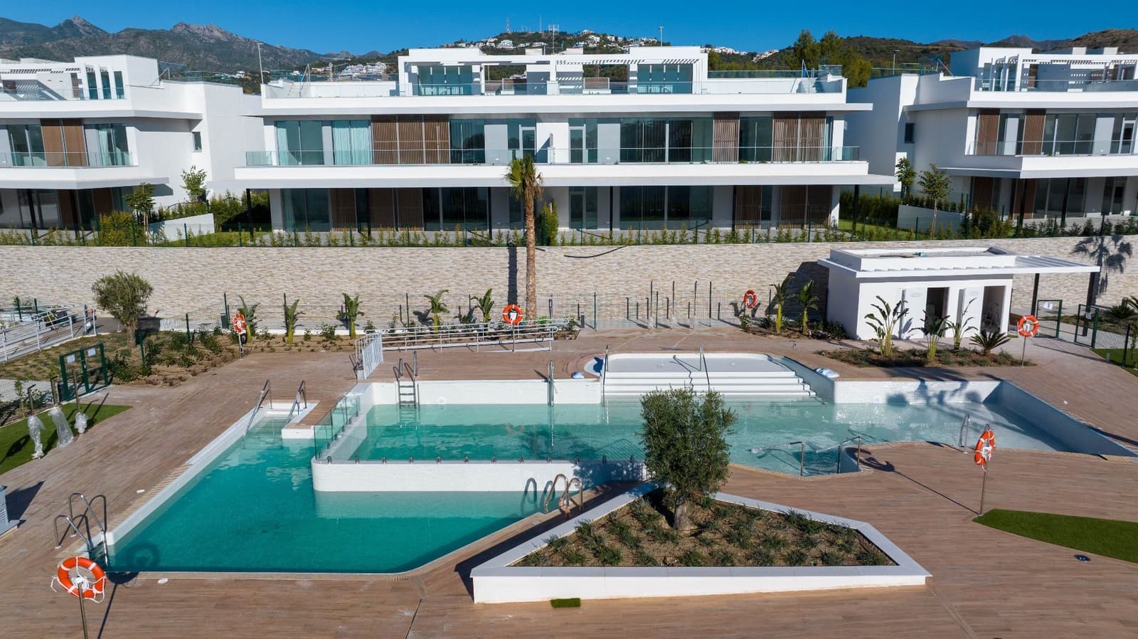 3 Zimmer Penthouse zu verkaufen in Marbella mit Pool Garage - 1.295.000 € (Ref: 10054632)