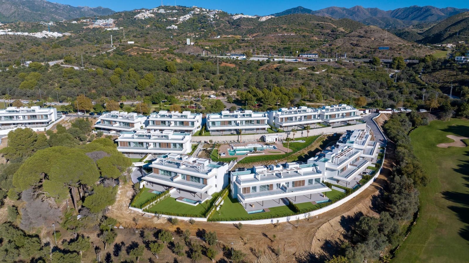 3 Zimmer Penthouse zu verkaufen in Marbella mit Pool Garage - 1.295.000 € (Ref: 10054632)