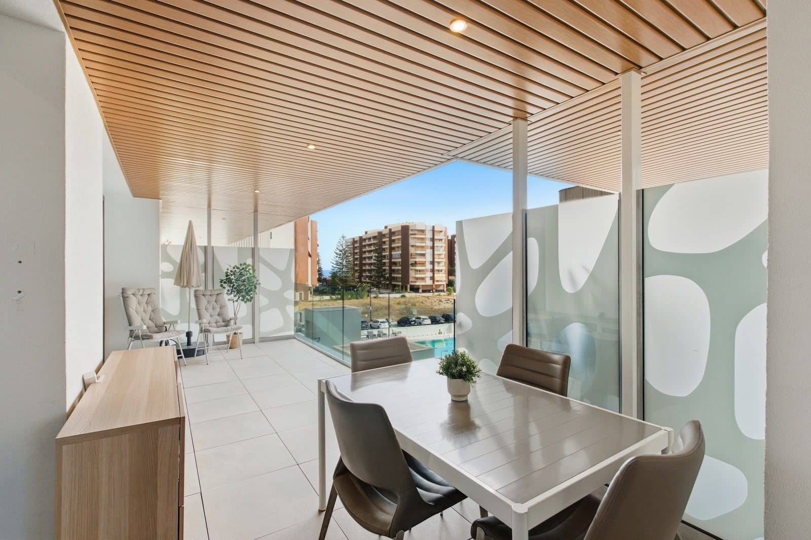 2 sovrum Lägenhet till salu i Fuengirola med pool garage - 699 000 € (Ref: 10184195)