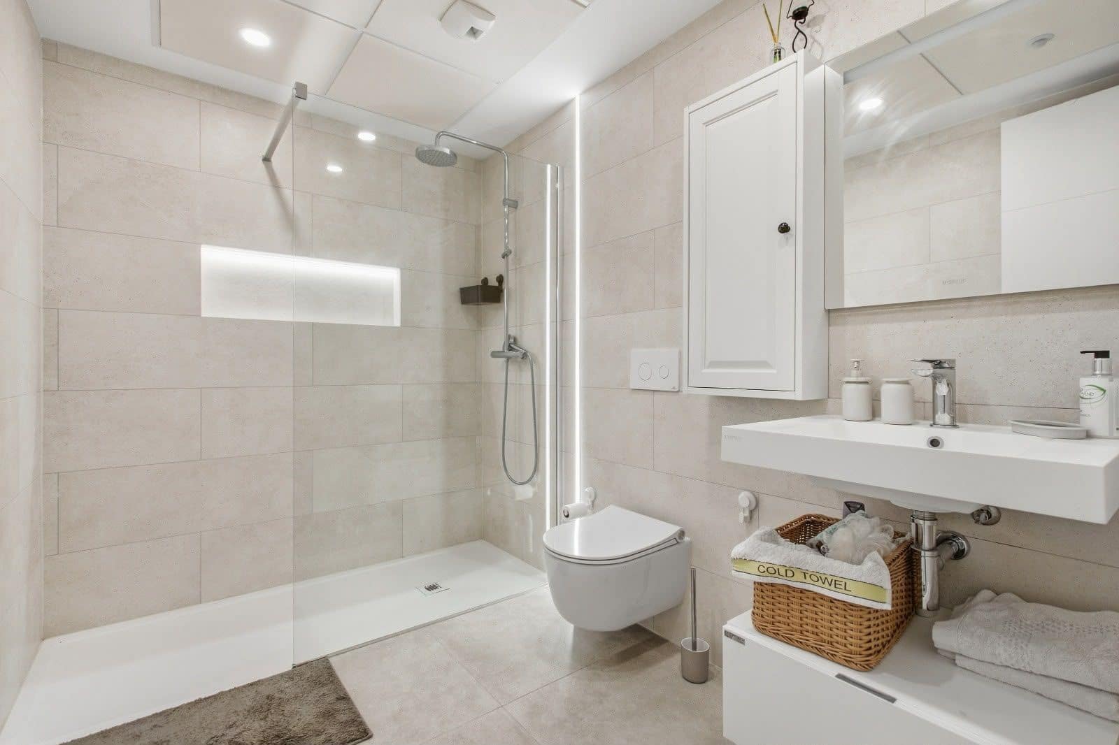 2 sovrum Lägenhet till salu i Fuengirola med pool garage - 699 000 € (Ref: 10184195)