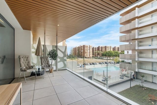 2 sovrum Lägenhet till salu i Fuengirola med pool garage - 699 000 € (Ref: 10184195)