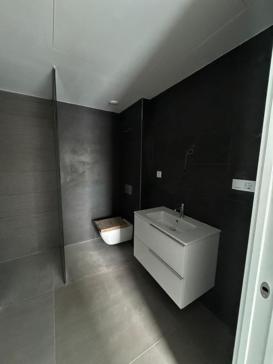 3 makuuhuone Huoneisto myytävänä paikassa Estepona mukana uima-altaan 
autotalli - 780 000 € (Ref: 9665932)