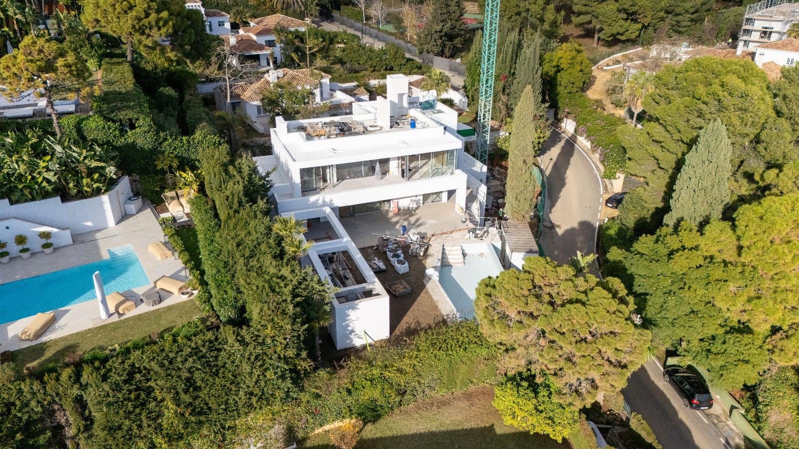 6 sovrum Villa till salu i Estepona med pool garage - 7 800 000 € (Ref: 9770279)