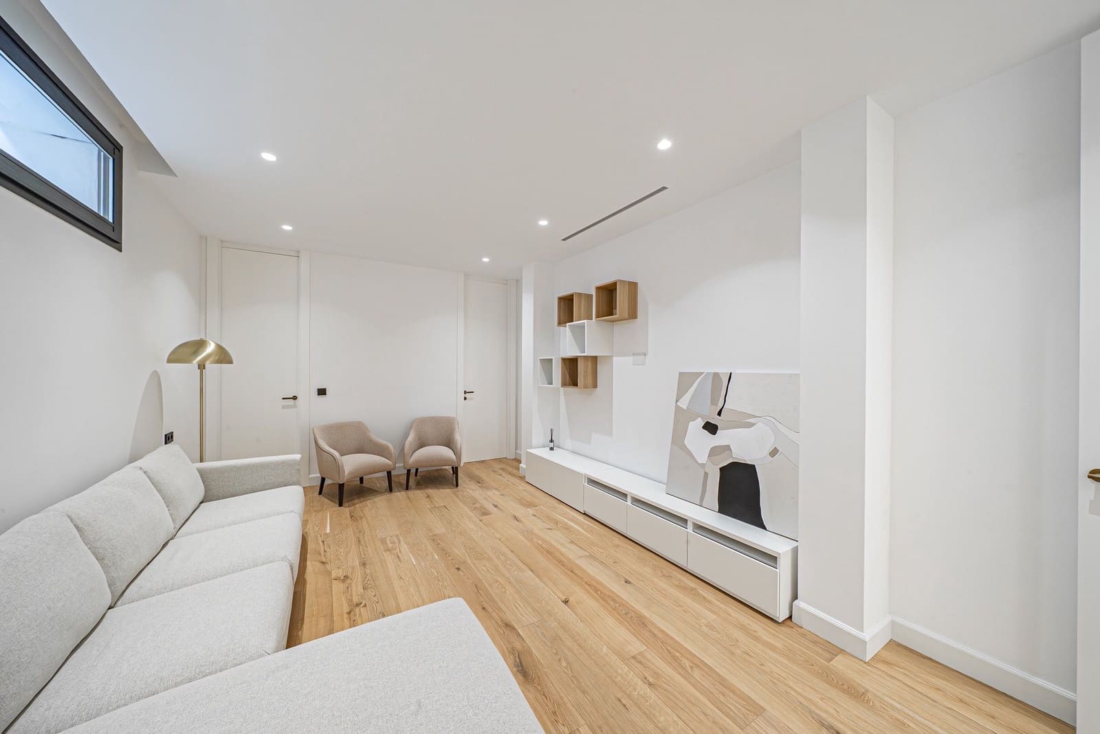 6 bedroom Villa for sale in Marbella with pool garage - € 6,400,000 (Ref: 9801023)