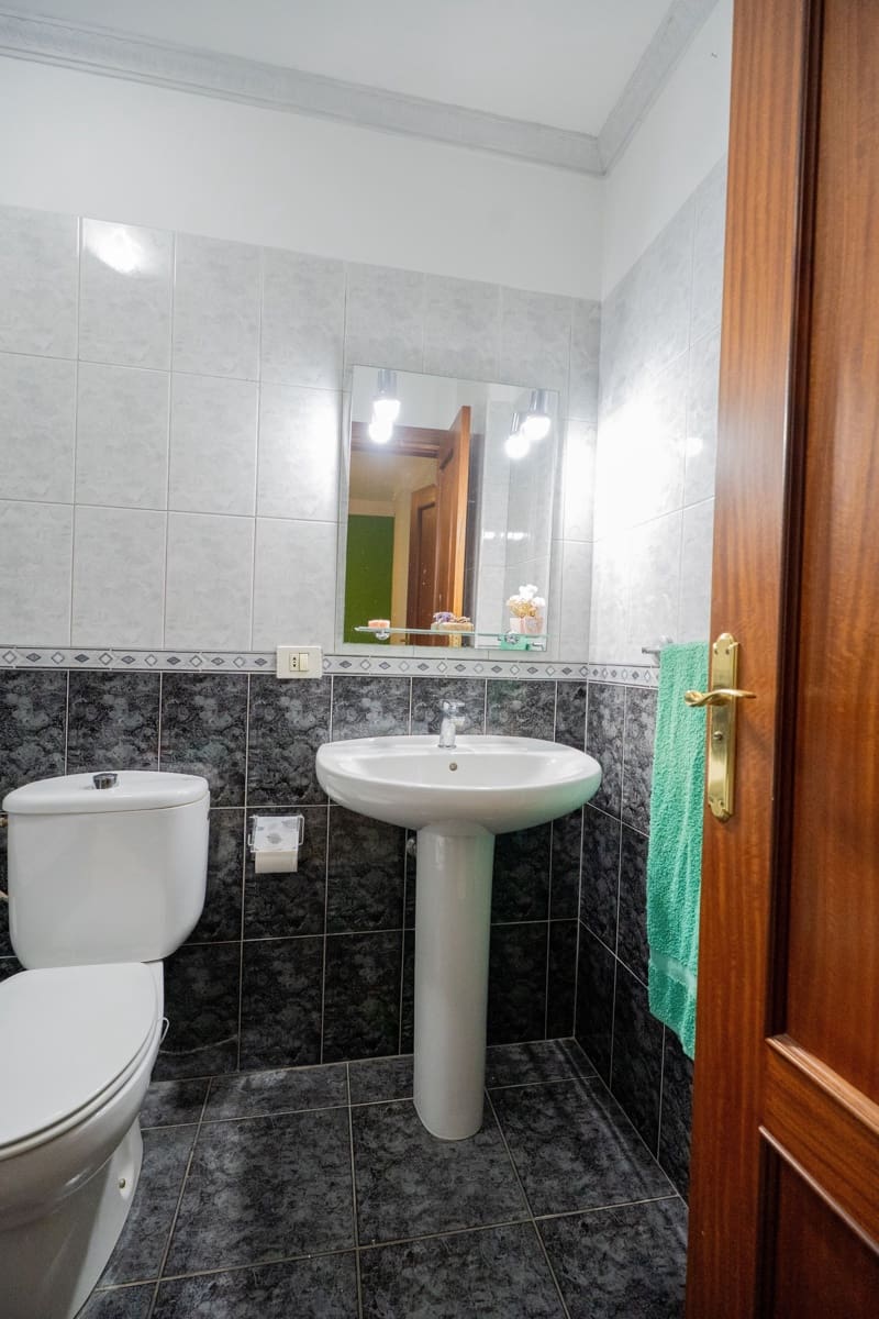 Piso de 3 habitaciones en Santa Ursula en venta con garaje - 203.000 € (Ref: 9801029)