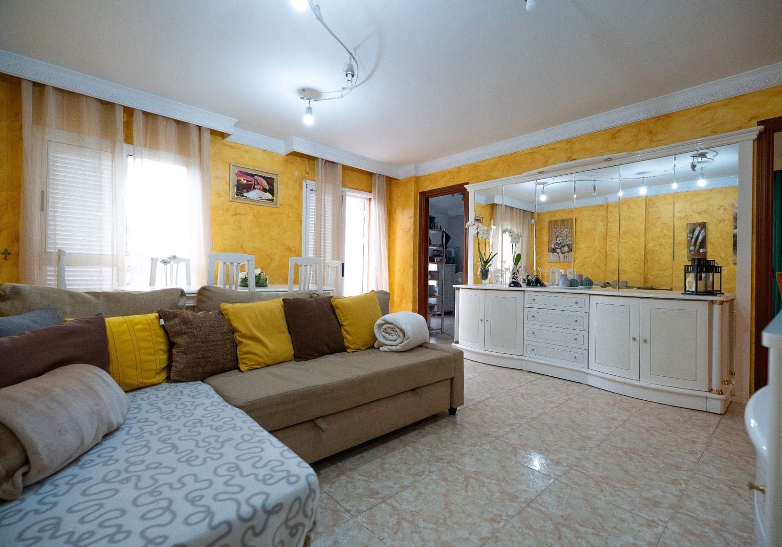 Piso de 3 habitaciones en Santa Ursula en venta con garaje - 203.000 € (Ref: 9801029)