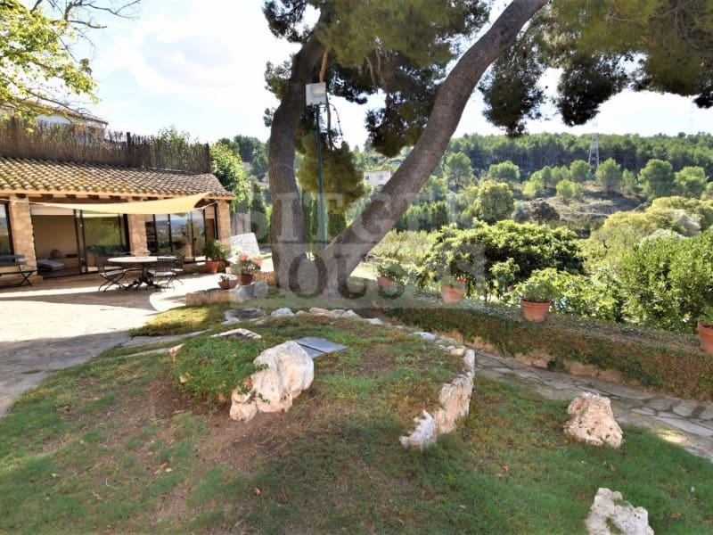 5 sovrum Finca/Hus på landet till salu i Les Gunyoles med pool garage - 1 500 000 € (Ref: 5237716)