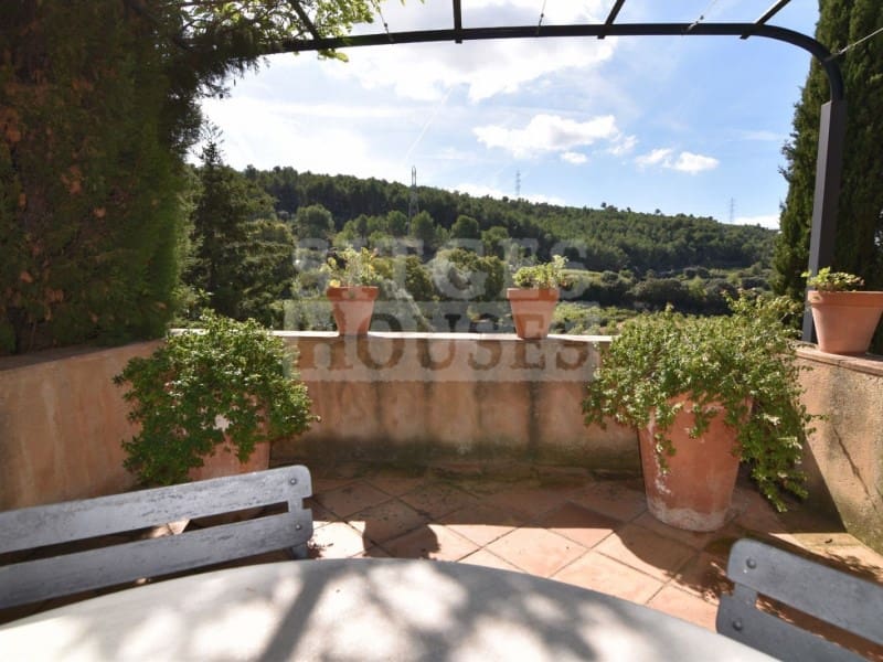 5 sovrum Finca/Hus på landet till salu i Les Gunyoles med pool garage - 1 500 000 € (Ref: 5237716)