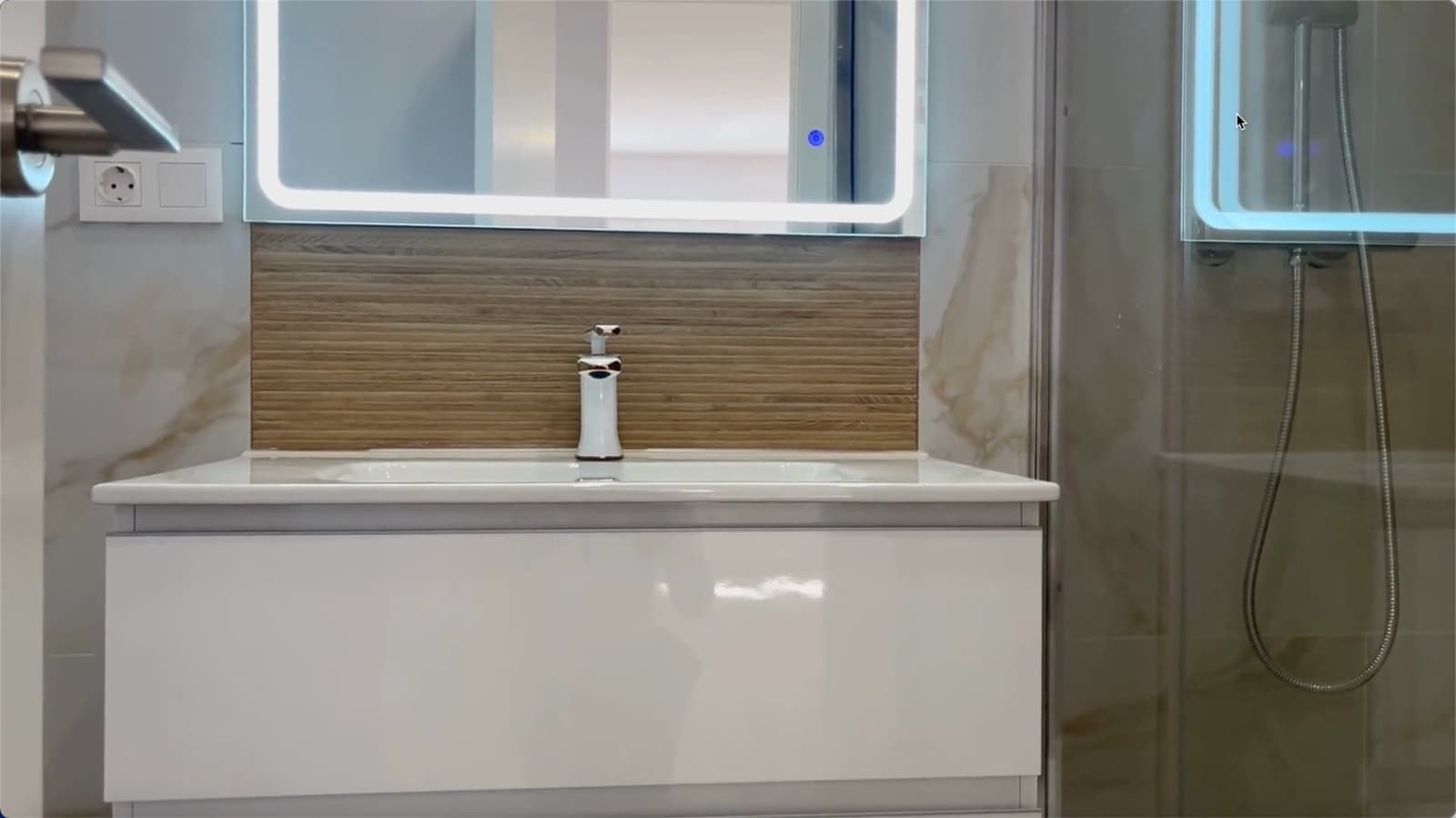 2 soveværelse Lejlighed til salg i Benidorm - € 249.900 (Ref: 9111530)