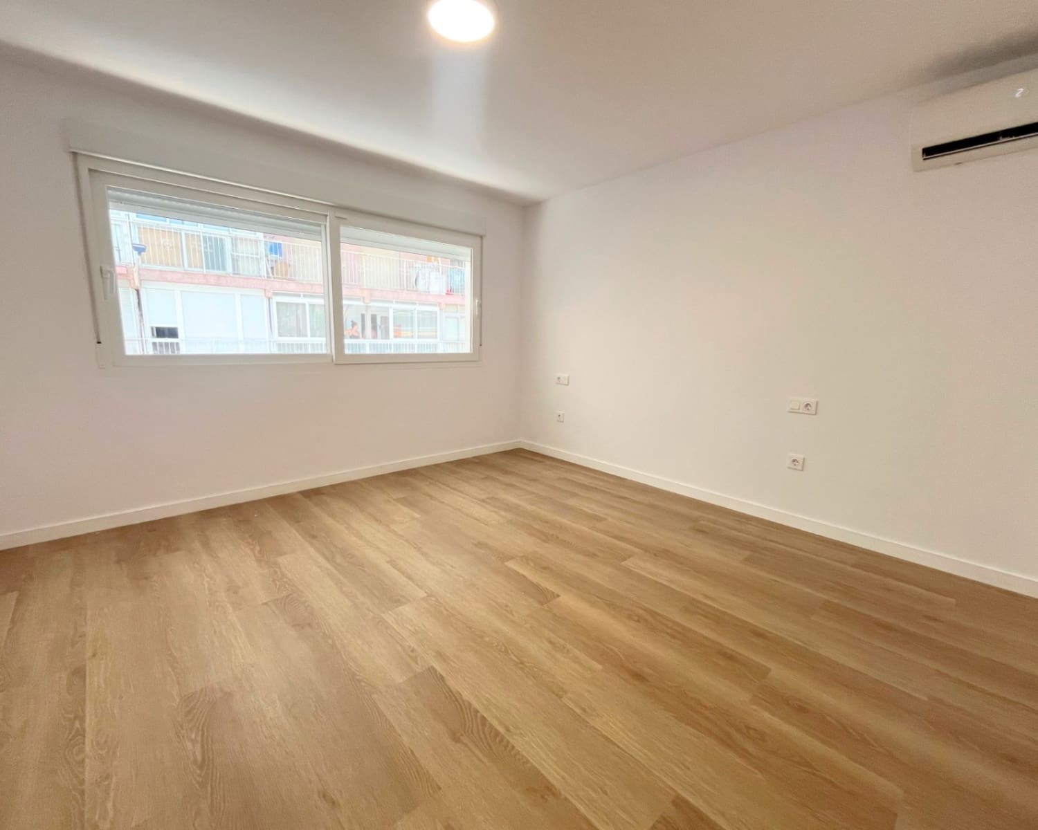 2 soveværelse Lejlighed til salg i Benidorm - € 249.900 (Ref: 9111530)