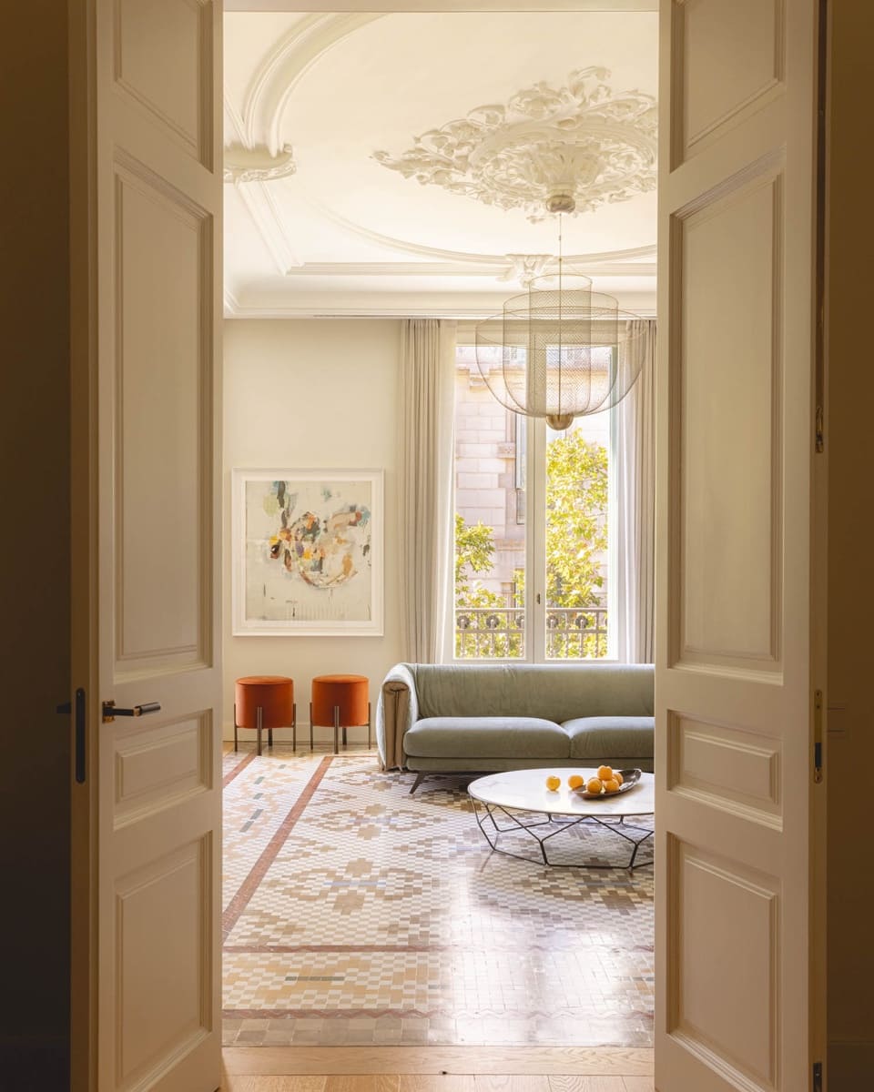 3 bedroom Apartment for sale in Barcelona city with pool - € 3,250,000 (Ref: 10076649)