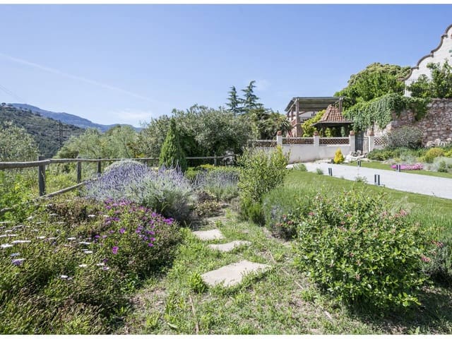 14 soveværelse Finca/Landehus til salg i Castellar del Vallès med swimmingpool - € 6.950.000 (Ref: 7274659)