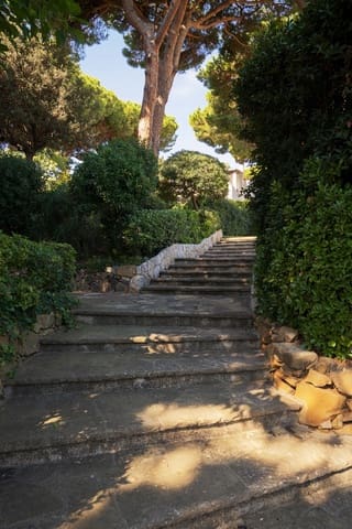 9 soveværelse Villa til salg i El Barri Gòtic, Barcelona by - € 1.950.000 (Ref: 8403960)