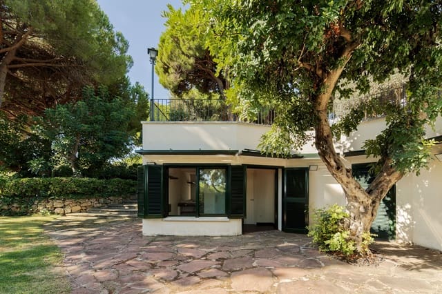 9 soveværelse Villa til salg i El Barri Gòtic, Barcelona by - € 1.950.000 (Ref: 8403960)