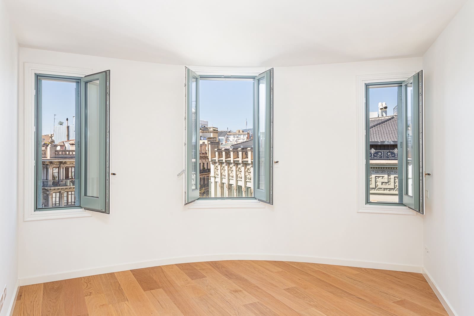 2 soverom Leilighet til salgs i Barcelona by - € 2 690 000 (Ref: 8405692)