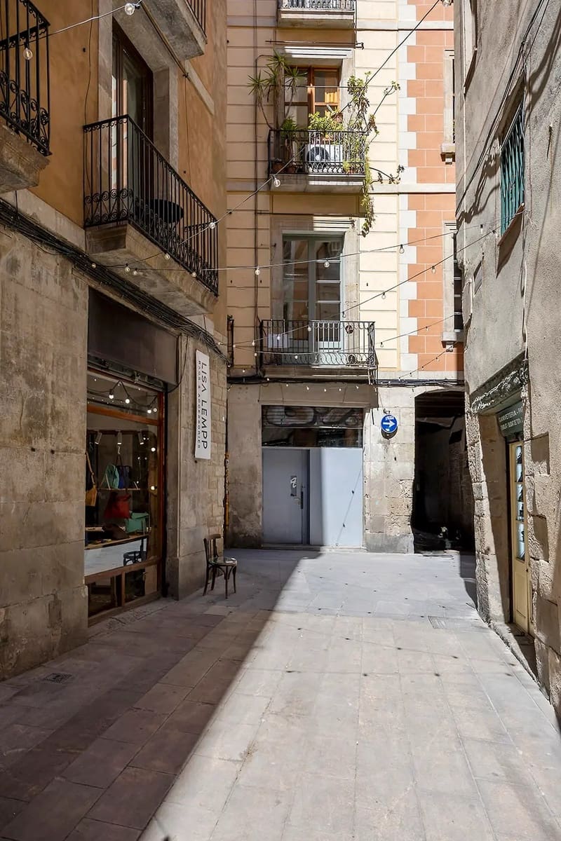 3 sovrum Lägenhet att hyra i Barcelona stad - 2 960 € (Ref: 9197224)