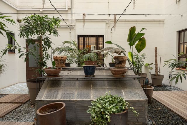 4 sypialnia Apartament na sprzedaż w El Barri Gòtic, Miasto Barcelona - 1 490 000 € (Ref: 9298757)