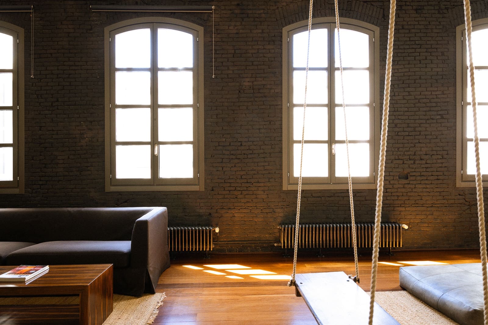 Appartement de 2 chambres à louer à Barcelone ville - 7 500 € (Ref: 9798080)