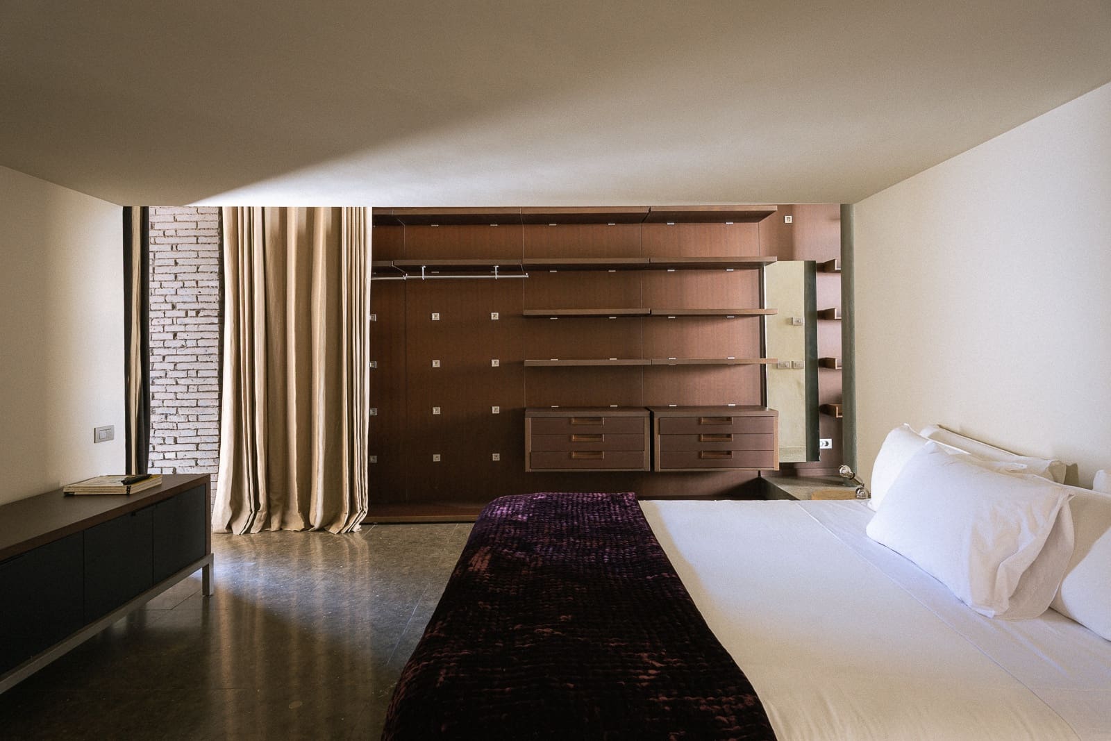 Appartement de 2 chambres à louer à Barcelone ville - 7 500 € (Ref: 9798080)