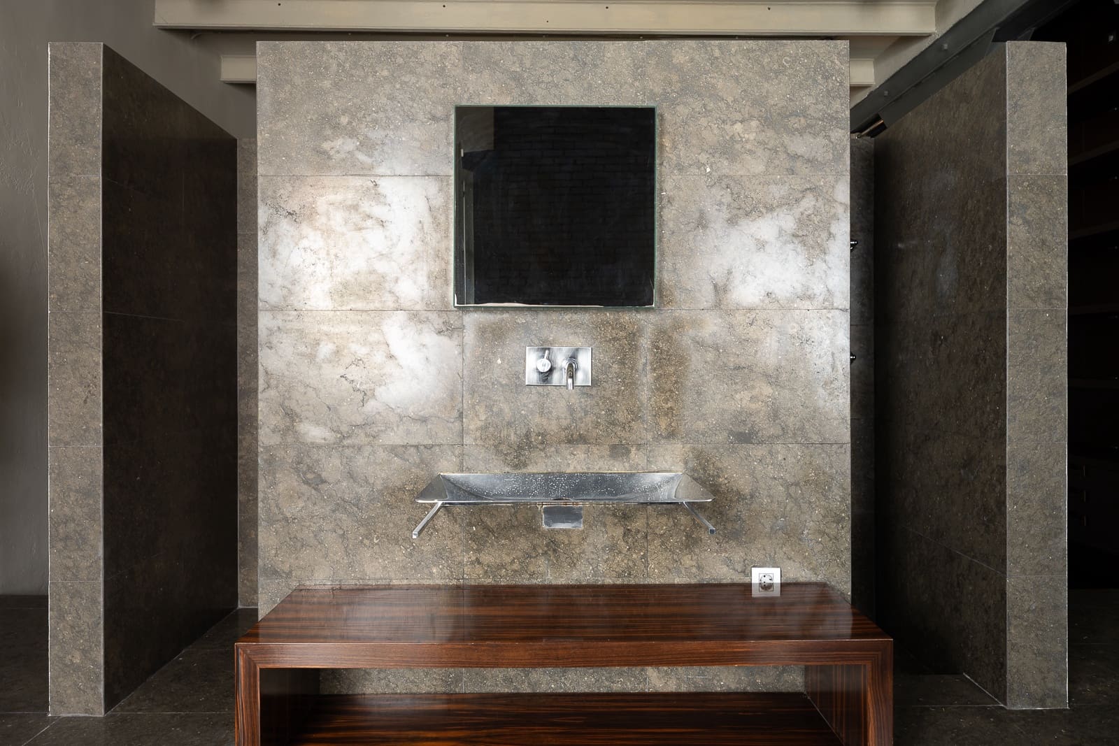 Appartement de 2 chambres à louer à Barcelone ville - 7 500 € (Ref: 9798080)