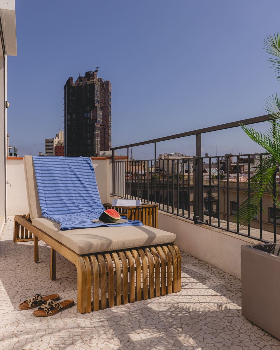 3 bedroom Apartment for sale in Barcelona city - € 1,675,000 (Ref: 9801371)