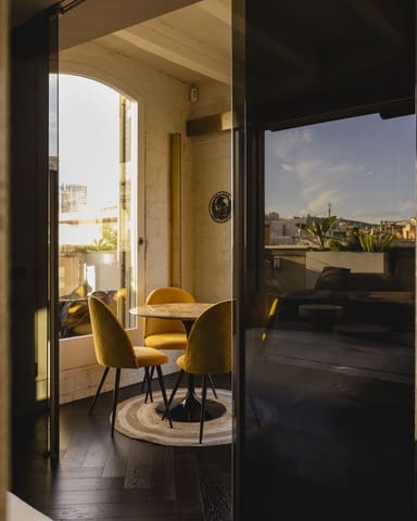 1 soveværelse Lejlighed til leje i Ciutat Vella, Barcelona by - € 3.860 (Ref: 9801372)