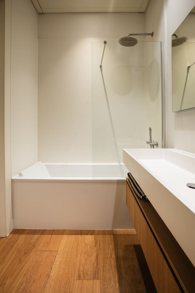 Appartement de 2 chambres à louer à Barcelone ville - 15 200 € (Ref: 9804779)