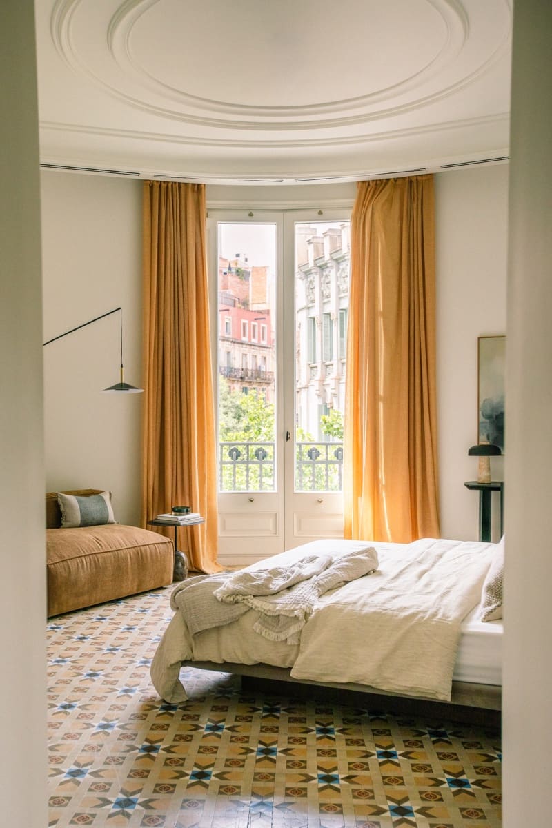 Appartement de 2 chambres à louer à Barcelone ville - 15 200 € (Ref: 9804779)