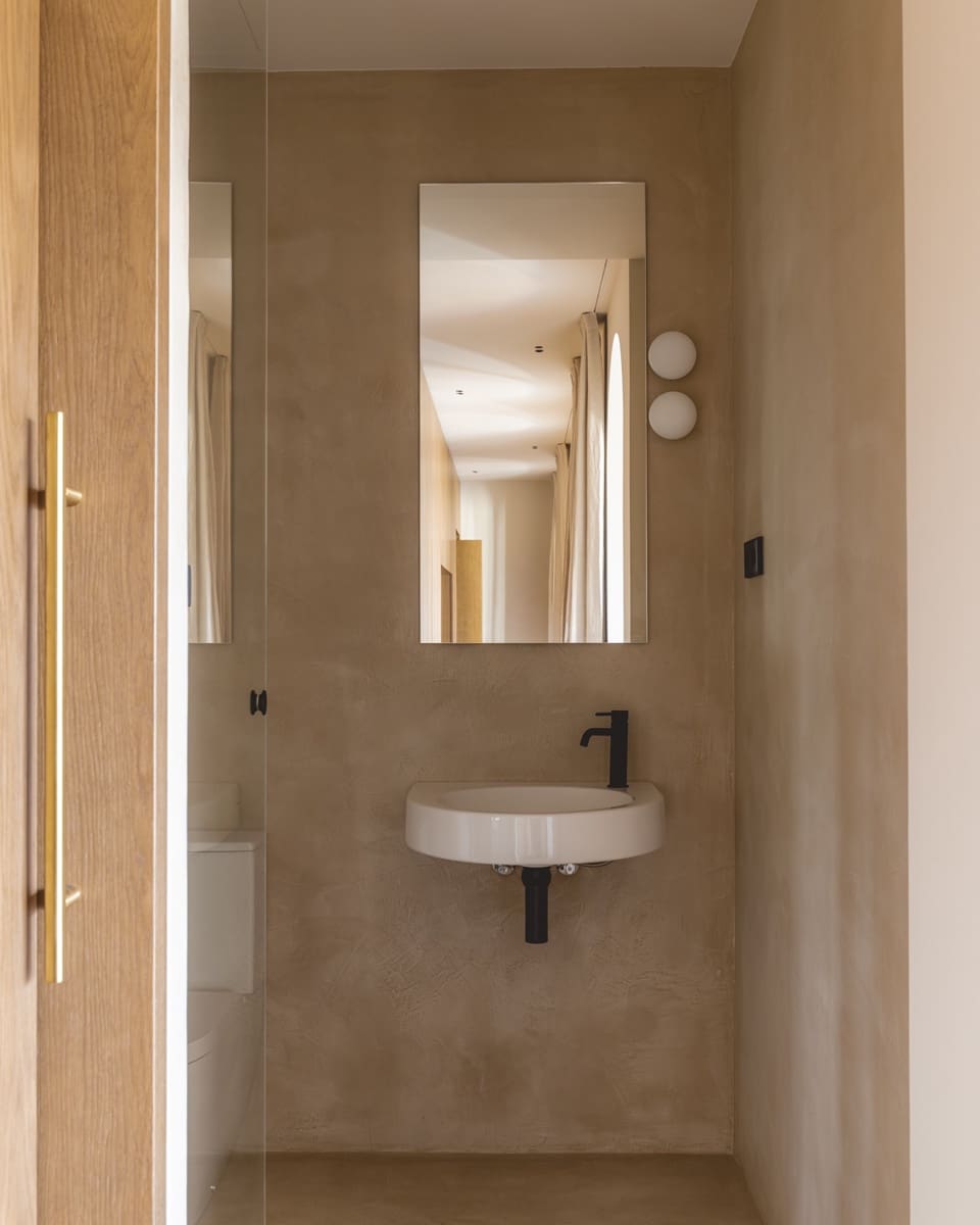 2 bedroom Apartment for sale in Barcelona city - € 1,440,000 (Ref: 9804928)