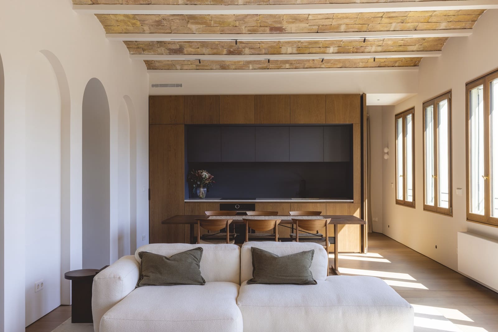 2 bedroom Apartment for sale in Barcelona city - € 1,440,000 (Ref: 9804928)