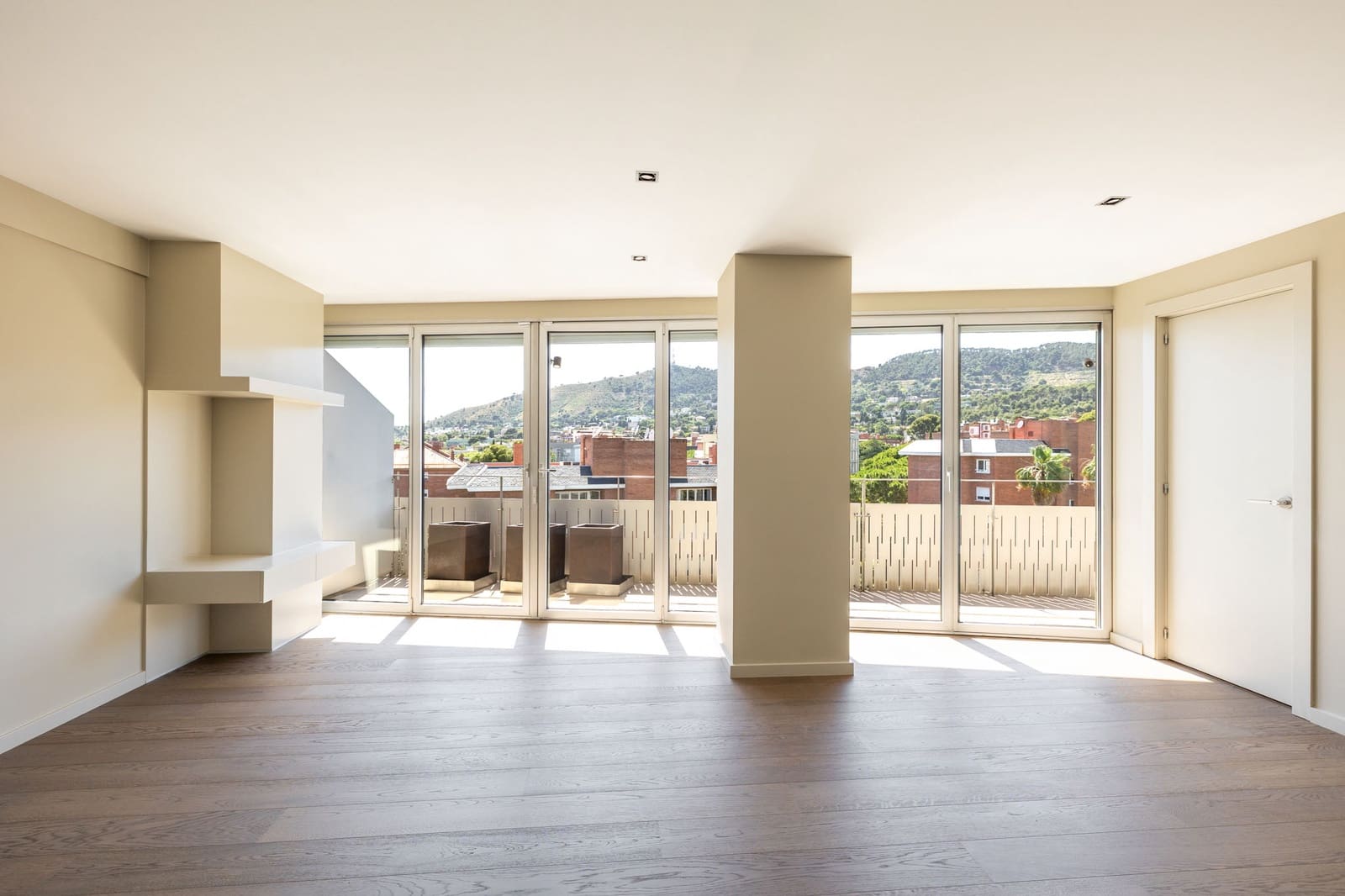3 camera da letto Appartamento da affittare in Barcelona citta con piscina garage - 10.700 € (Rif: 9898351)