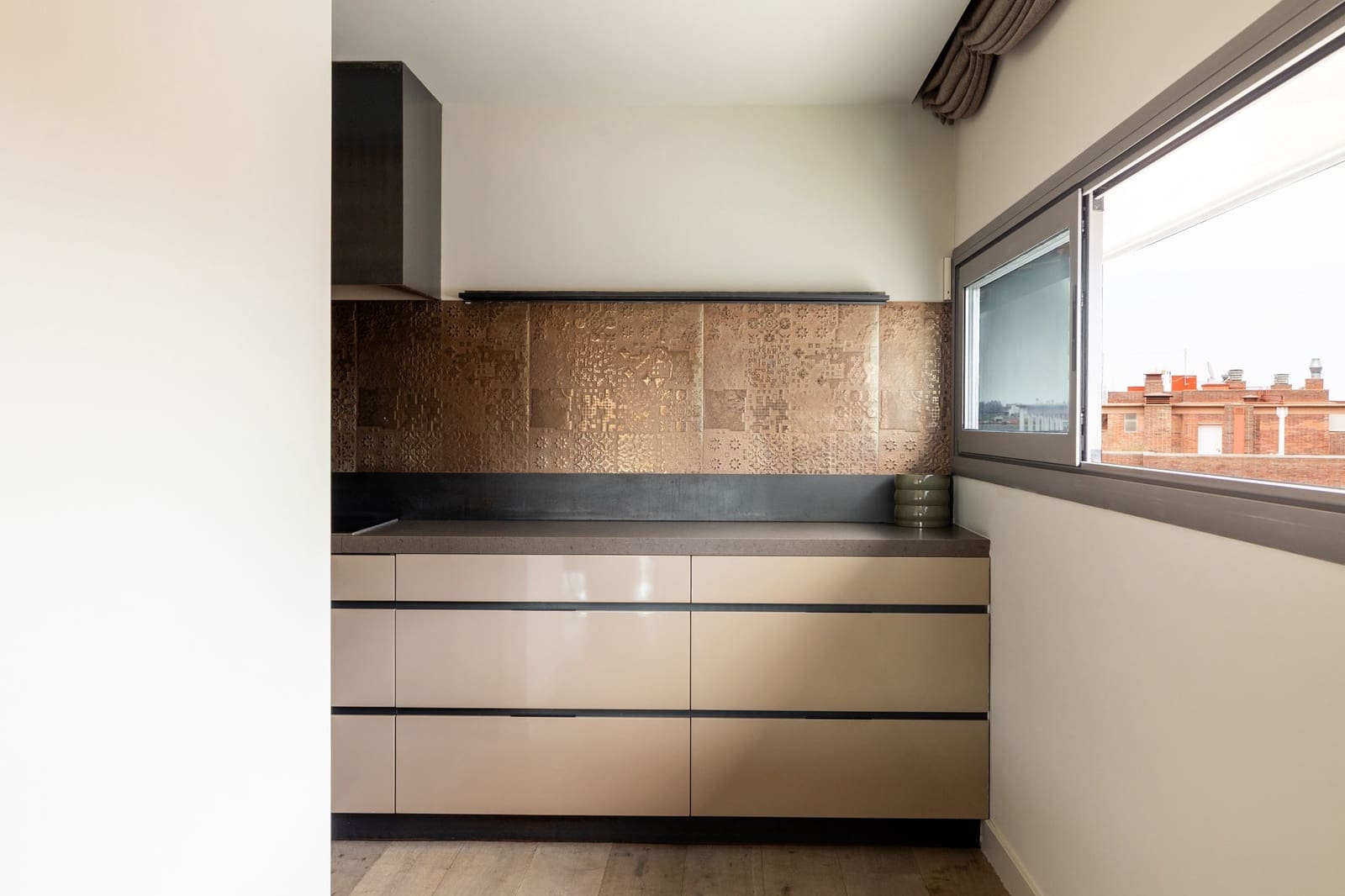 4 bedroom Apartment for rent in Barcelona city with pool - € 11,600 (Ref: 9924901)