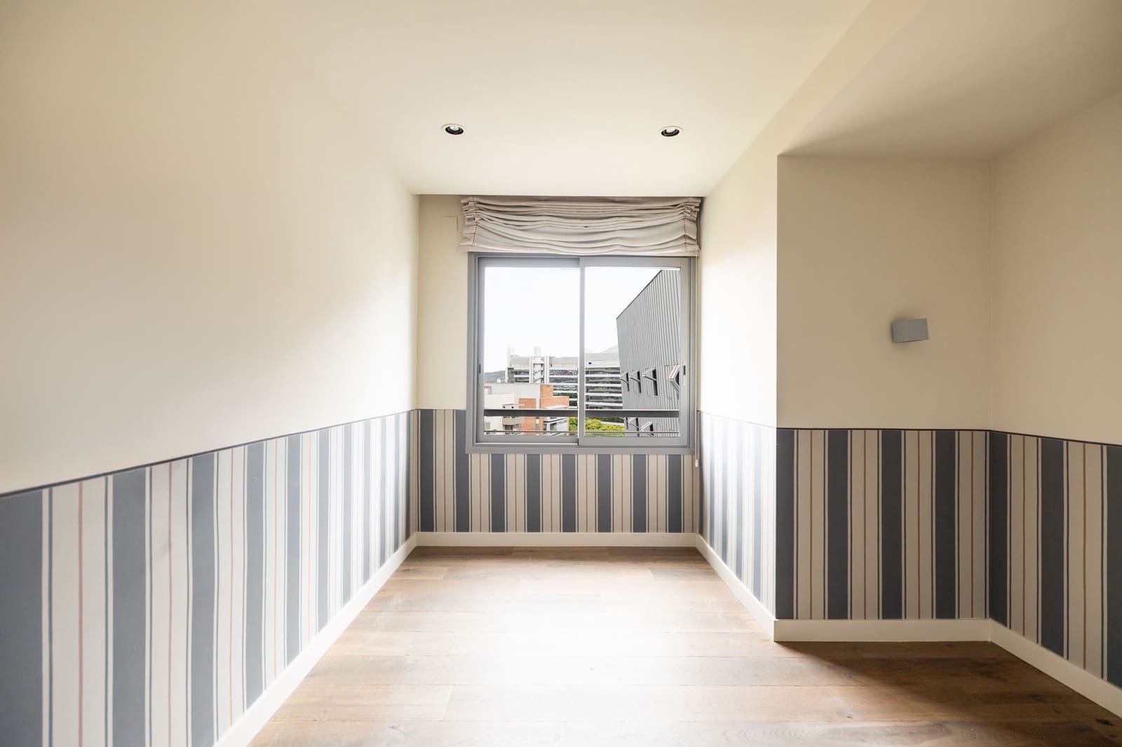 4 bedroom Apartment for rent in Barcelona city with pool - € 11,600 (Ref: 9924901)