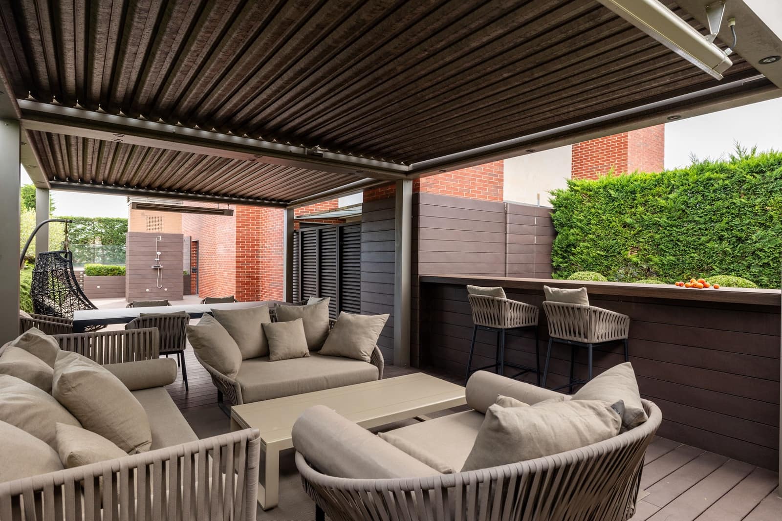 4 bedroom Apartment for rent in Barcelona city with pool - € 11,600 (Ref: 9924901)